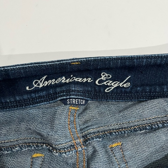 American Eagle Shorts Size 6 - Picture 3 of 4